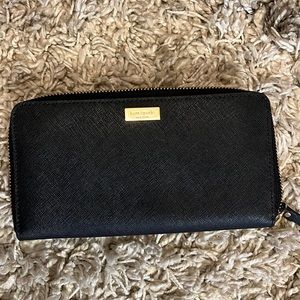 Authentic Kate Spade Black Cameron Street Lacey Wallet